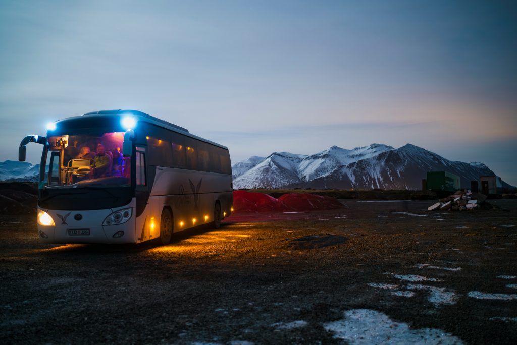 Algunas cuestiones sobre la Resolución 18/2025 y los límites a la cooperación empresarial en el transporte de viajeros en Galicia